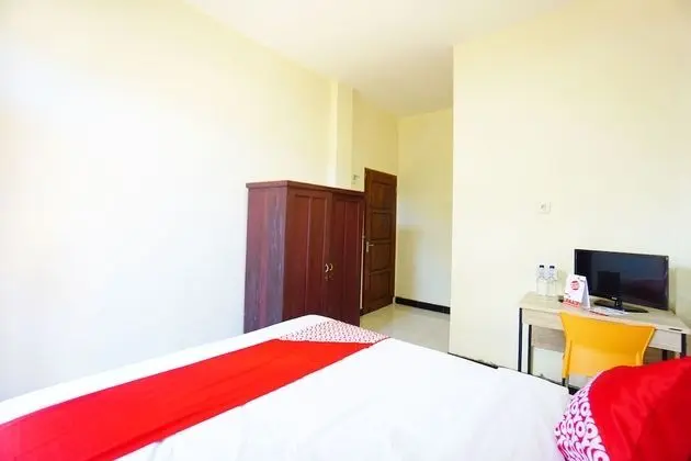 OYO 1292 Lieke Residence - Oda