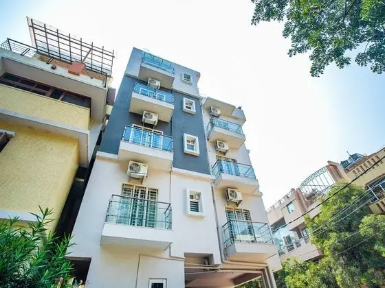 OYO 12962 Mafroosha Corporate Suites - Dış Mekan