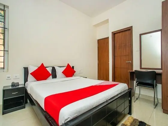 OYO 12962 Mafroosha Corporate Suites - Oda