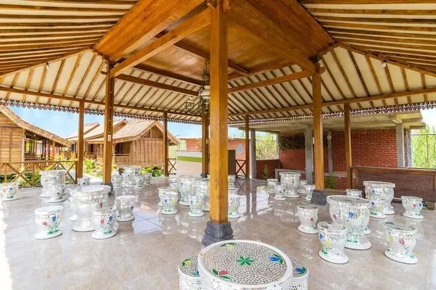 OYO 1304 Roemah Gladak Kebon Sidoluhur - İç Mekan