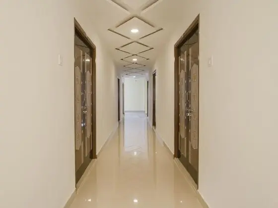 OYO 13062 Kamala Residency-Inn - İç Mekan