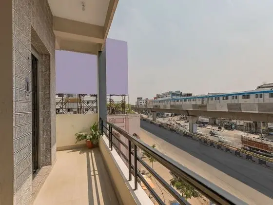 OYO 13114 SVS LUXURY ROOMS