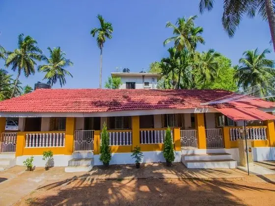 OYO 13117 Home Lake View Studio Canacona