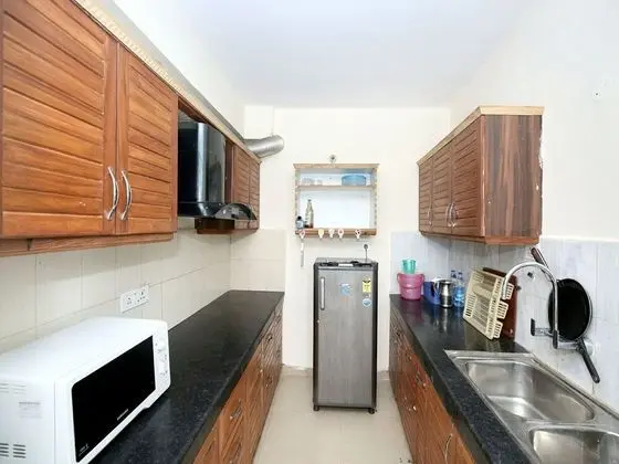 OYO 13128 Home 2BHK Boparai House Barog - Mutfak