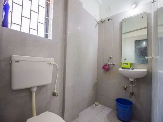 OYO 13203 Home Bright Studio Near Morjim Beach - Banyo Tipleri