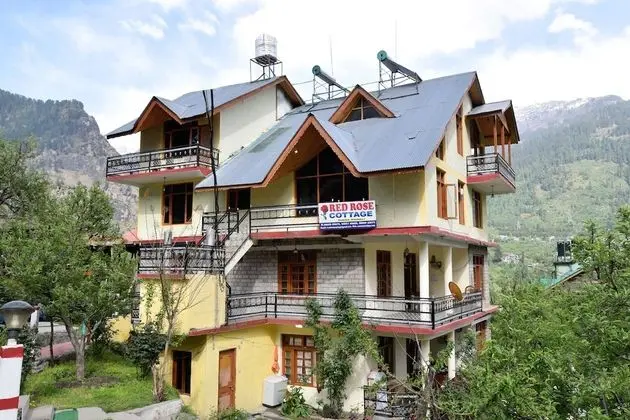 OYO 13232 Red Rose Cottage