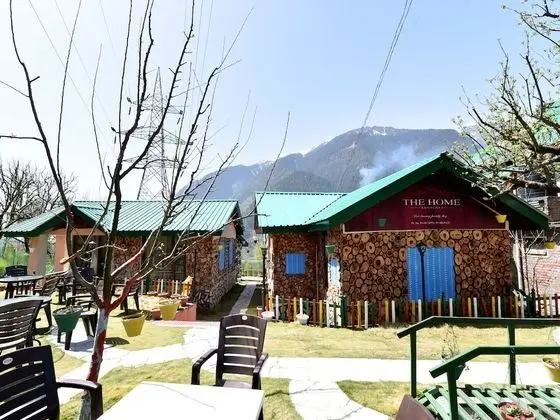 OYO 13348 Home Exotic 2BHK Naggar Road - Dış Mekan