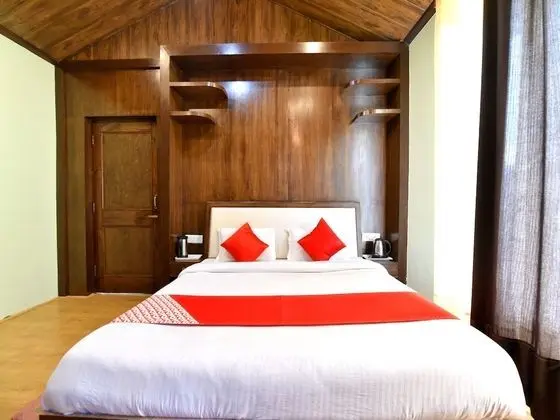 OYO 13348 Home Exotic 2BHK Naggar Road - Oda