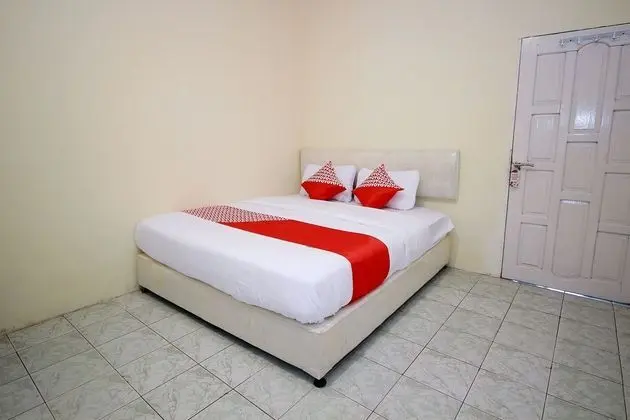 Oyo 1335 Anie 71 Residence