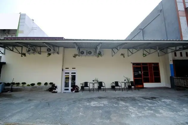 Oyo 1335 Anie 71 Residence