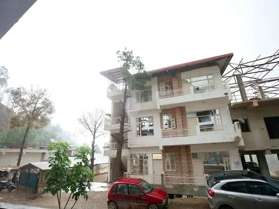 OYO 13433 Home Kasauli View 2BHK Dharampur - Dış Mekan
