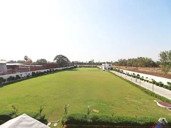 OYO 13483 Hotel Aradhya's