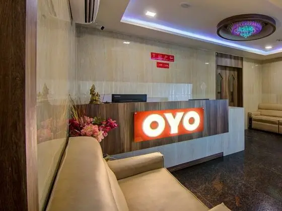 OYO 13584 Hotel Ruchi - Lobi