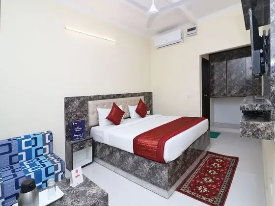OYO 13658 Hotel Tanish Palace - Öne Çıkan Resim