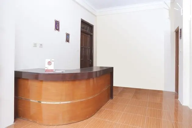 OYO 1366 Kayoman Family Homestay - Lobi