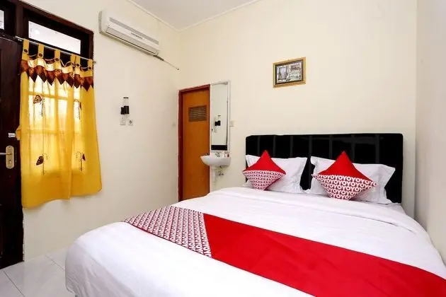OYO 1366 Kayoman Family Homestay - Oda