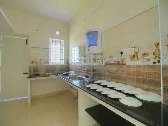 OYO 13943 Home Modern 2BHK Boat House - Yerinde Yemek