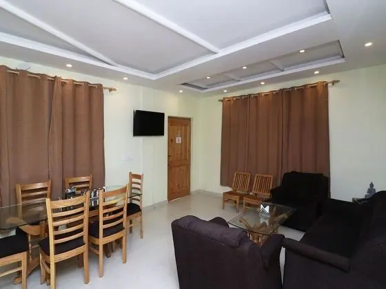 OYO 14011 Home Nature View Wooden Stay Naggar Road - Oda Düzeni
