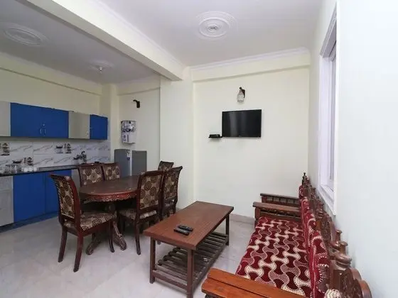 OYO 14129 Home 2BHK Shyamkhet Bhowali - Oda Düzeni