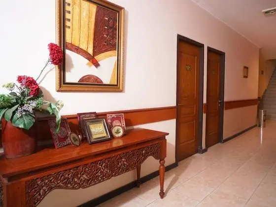 OYO 142 Hotel Al Furqon Syariah - İç Mekan