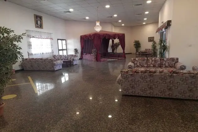 OYO 142 Al Sharqiya Sands Hotel - Lobi