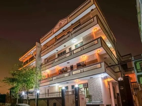 OYO 14246 Onella Rooms