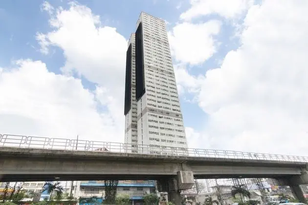 OYO 143 Buenbyahe Urban Deca Tower Edsa - Dış Mekan