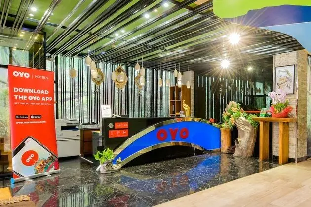 OYO 143 Dday Resotel Pattaya Hotel - Lobi