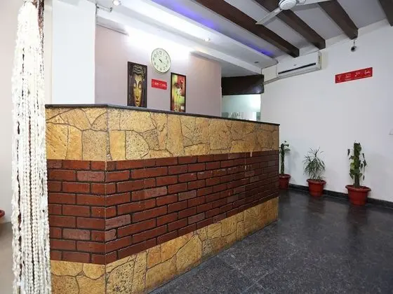 OYO 14346 Kehar Palace - Lobi