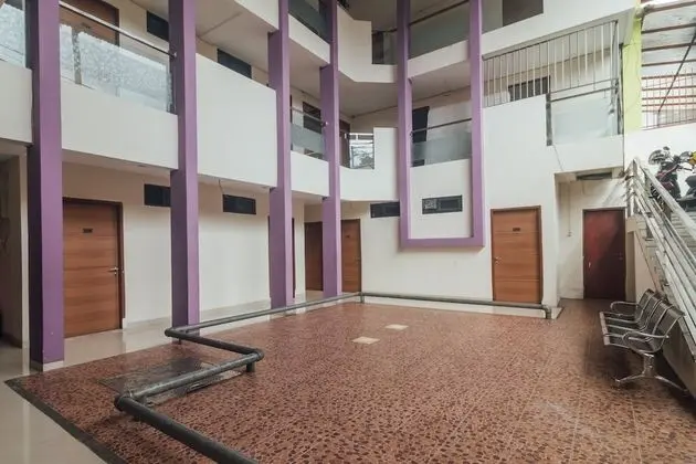 OYO 1448 Mangga Dua Guest House - İç Mekan