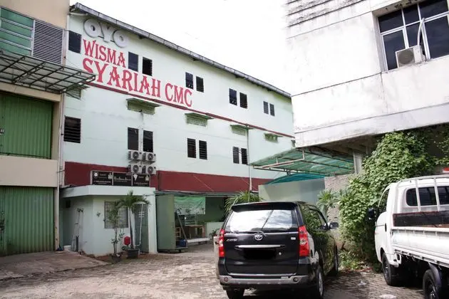 OYO 145 Wisma Syariah CMC