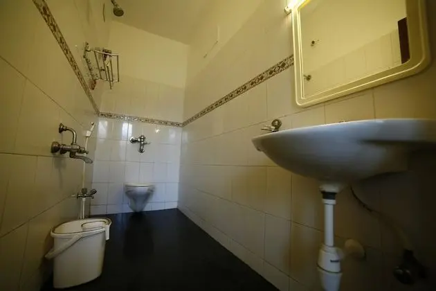 OYO 1456 Hotel Raj Classic Inn - Banyo Tipleri