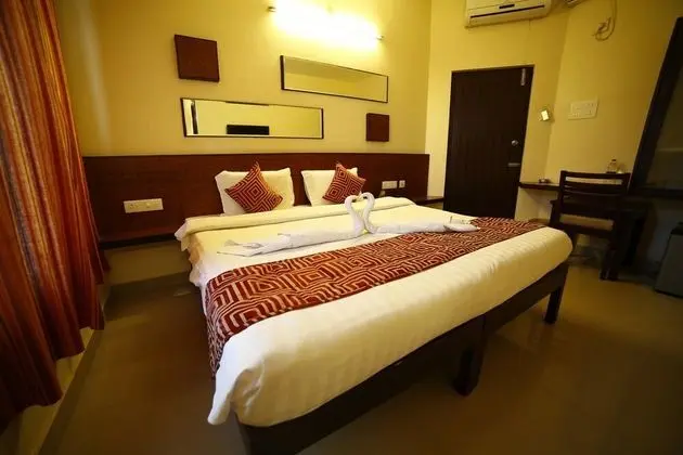 OYO 1456 Hotel Raj Classic Inn - Oda