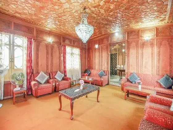 OYO 14629 Ibrahim Group of Houseboats - Lobi