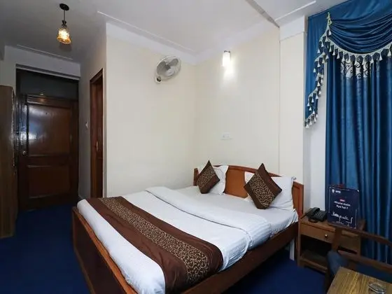OYO 14678 Hotel Filigree