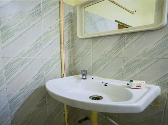 OYO 14723 Diamond Deluxe - Banyo Tipleri