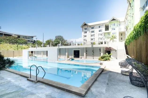 OYO 148 GBS Properties - Centropolis - Havuz