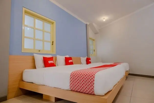 OYO 1509 Candi Panggung Family Guest House Syariah - Oda