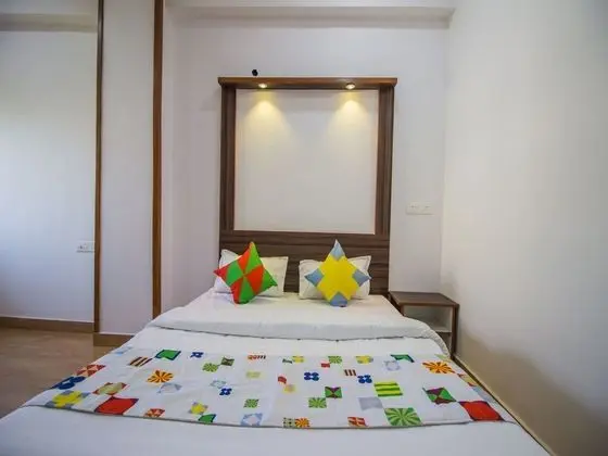 OYO 15125 Home Modern Studio Near Mall De Goa - Oda