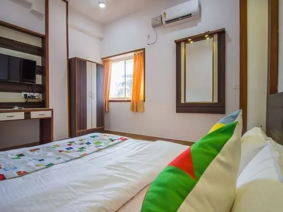 OYO 15125 Home Modern Studio Near Mall De Goa - Oda