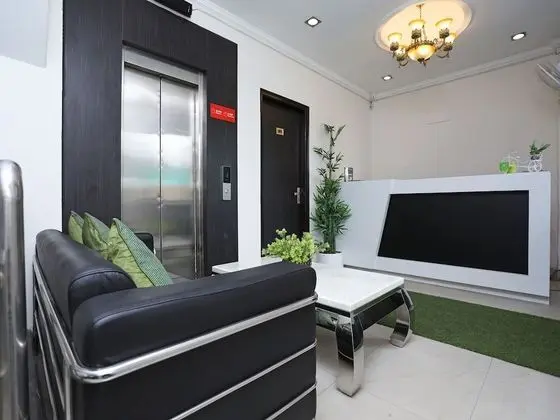 OYO 15130 Cape Jasmine Regency - Lobi