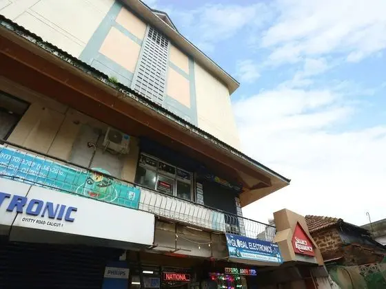OYO 15190 Select Residency