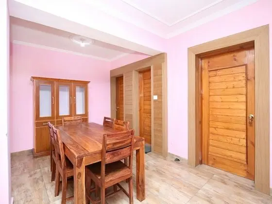 OYO 15254 Home Scenic Studio Barog - Oda Düzeni