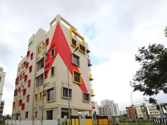 OYO 15450 City Point Newtown - Dış Mekan