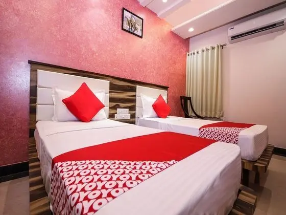 OYO 15556 Hotel Wind Palace - Oda