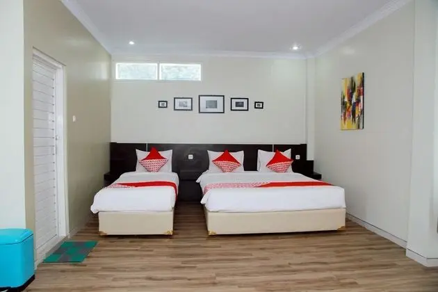 OYO 1559 Pondok Garuda Guest House - Oda