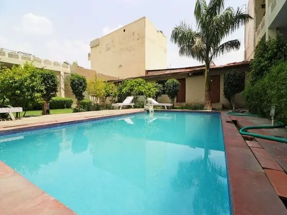 OYO 15606 Hotel Ranthambore Resort - Havuz