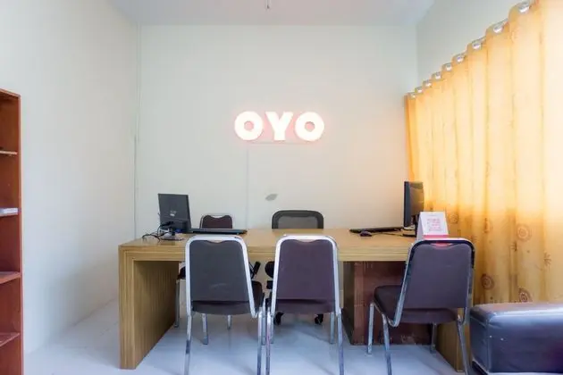 OYO 1569 Kupula Guest House - Lobi