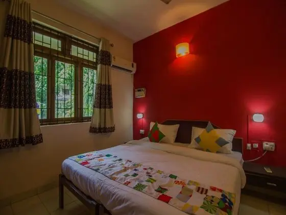 OYO 15758 Elegant 1 BHK Calangute