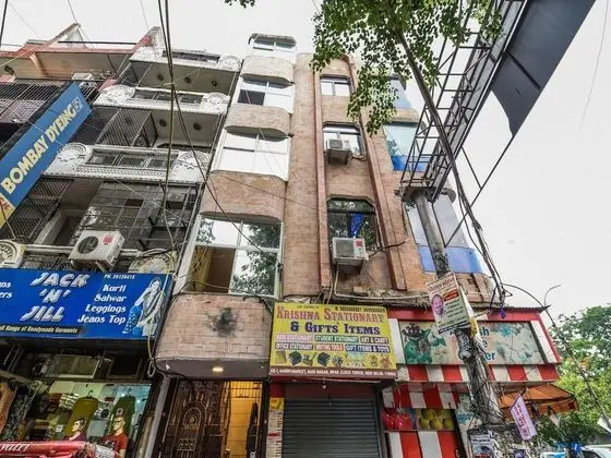 OYO 15764 Hotel Akash Continental